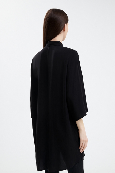 Черная блузка с коротким рукавом Trussardi TRU25WCU01 купить в интернет-магазине Bestelle фото 2