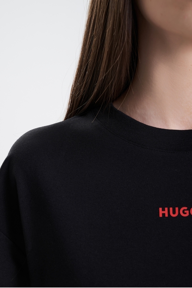 Женская черная футболка Hugo Boss 50490593 купить в интернет-магазине Bestelle фото 4