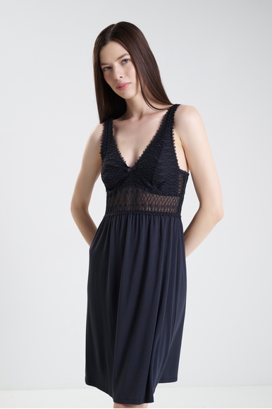 Короткая черная сорочка Triumph 10216543 купить в интернет-магазине Bestelle фото 1