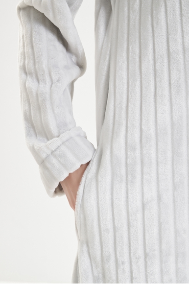 Женский длинный халат Le Chat ESSENTIELH53A купить в интернет-магазине Bestelle фото 4