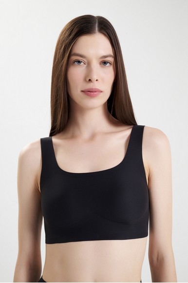  Бесшовный черный бюстгальтер-топ с плотными чашками Soft Stretch Power  Chantelle C26BQ2 купить в интернет-магазине Bestelle фото 1