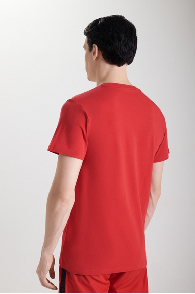 Красная хлопковая футболка ICEBERG ICE3MTS01 купить в интернет-магазине Bestelle фото 2