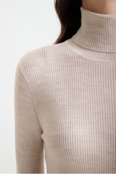 Женский джемпер с высоким горлом из шерсти мериноса  MC2 Saint Barth ERIKAMERINO купить в интернет-магазине Bestelle фото 4