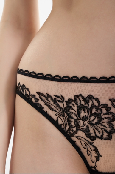 Женские трусы-слипы с вышивкой  Simone Perele 1G2720 купить в интернет-магазине Bestelle фото 4