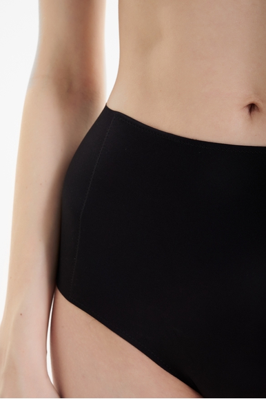 Женские высокие черные трусы-слипы Simone Perele 1F6610 купить в интернет-магазине Bestelle фото 4