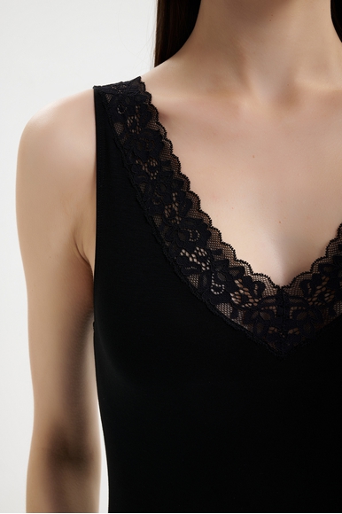  Женская черная майка с кружевом  Calida 12652 купить в интернет-магазине Bestelle фото 4