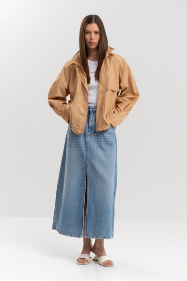 Женская бежевая ветровка  Richmond X UWP25138GB купить в интернет-магазине Bestelle фото 3