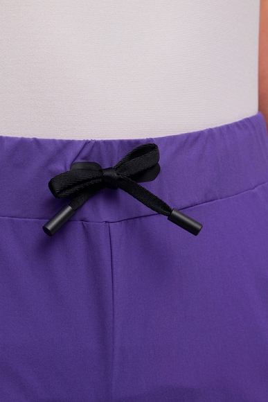 Женские фиолетовые спортивные шорты FALKE Sport 37992 купить в интернет-магазине Bestelle фото 4