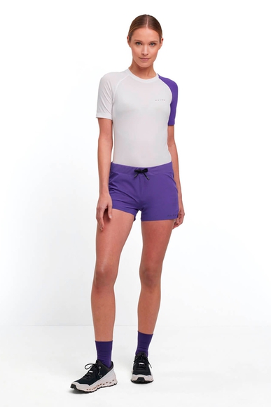Женские фиолетовые спортивные шорты FALKE Sport 37992 купить в интернет-магазине Bestelle фото 3