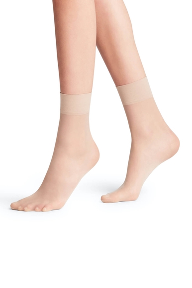 Носки женские бежевые Pure Matt 20 den FALKE 43123 купить в интернет-магазине Bestelle фото 1