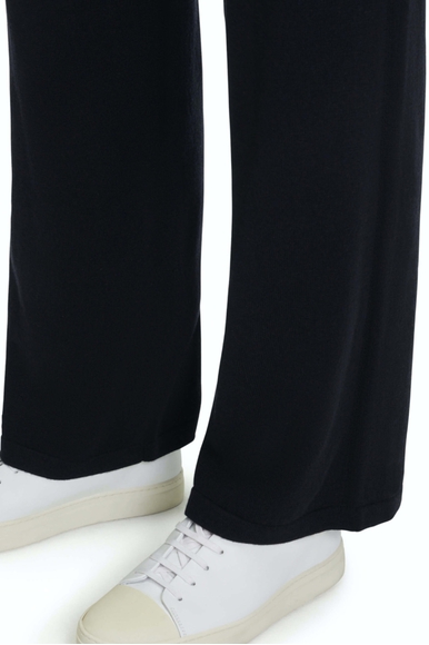 Широкие черные женские брюки Basic Essenitals FALKE 64236 купить в интернет-магазине Bestelle фото 4