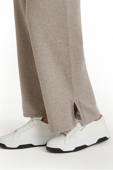 Женские бежевые брюки из кашемира FALKE 64306 купить в интернет-магазине Bestelle фото 4