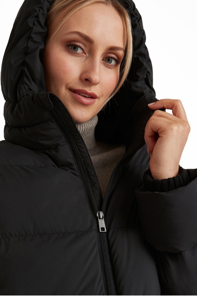 Пальто женское черное FALKE 65089 купить в интернет-магазине Bestelle фото 4