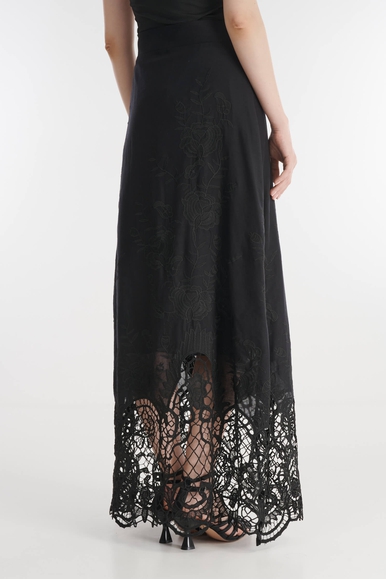 Чёрная длинная юбка с кружевом Milva Mi 2504 купить в интернет-магазине Bestelle фото 2