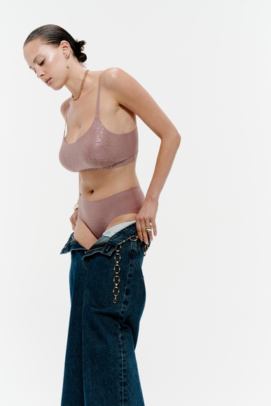  Бесшовный бюстгальтер-топ с плотными чашками  Chantelle C11DQ2 купить в интернет-магазине Bestelle фото 2