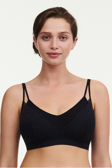  Черный бюстгальтер-топ Soft Stretch  Chantelle C11GQ9 купить в интернет-магазине Bestelle фото 1