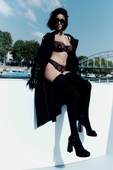 Бюстгальтер-балконет с мягкими чашками Chantelle C26050 купить в интернет-магазине Bestelle фото 4