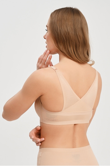  Бюстгальтер-топ с мягкими чашками без косточек Soft Stretch Stripes Chantelle C20D10 купить в интернет-магазине Bestelle фото 2