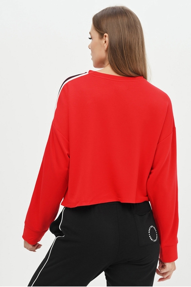 Красная женская укороченная толстовка DKNY YI2222534 купить в интернет-магазине Bestelle фото 2