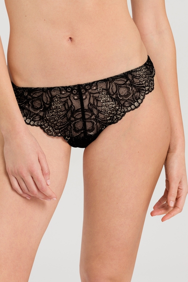  Женские кружевные трусы-танга  Hanro 072532 купить в интернет-магазине Bestelle фото 1