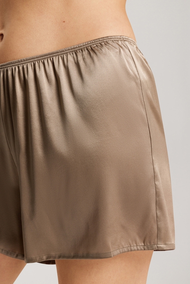  Женские короткие домашние шорты из шелка  Hanro 077984 купить в интернет-магазине Bestelle фото 3
