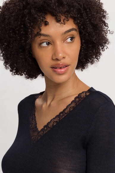  Женский черная водолазка из шерсти  Hanro 070830 купить в интернет-магазине Bestelle фото 3