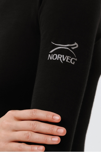 Женский чёрный термолонгслив Norveg 15SW1RL купить в интернет-магазине Bestelle фото 5