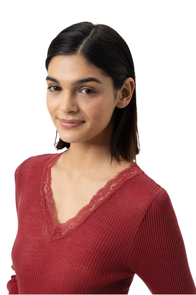 Женская красная водолазка из шерсти Mey 1110068 купить в интернет-магазине Bestelle фото 3