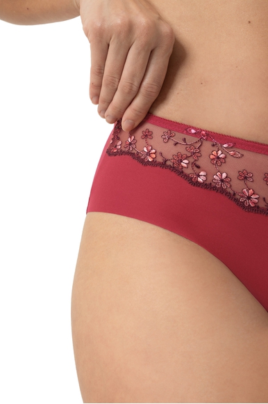 Женские трусы-бразилиана с вышивкой Mey 79442 купить в интернет-магазине Bestelle фото 3
