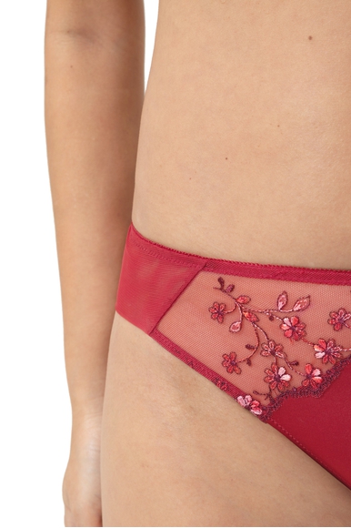 Женские трусы-танга с вышивкой  Mey 79445 купить в интернет-магазине Bestelle фото 3