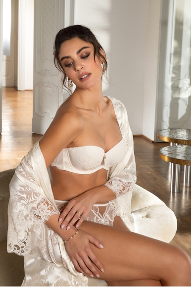  Женские кружевные трусы-стринги  Lise Charmel ACJ0032 купить в интернет-магазине Bestelle фото 5