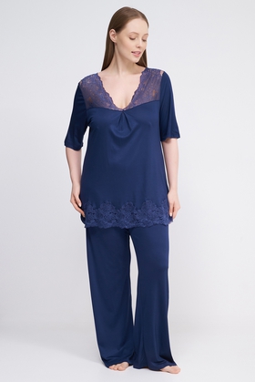  Женская пижама с брюками 