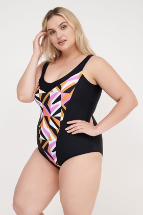 Слитный купальник