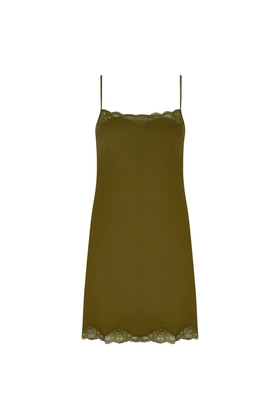 Женская короткая сорочка с кружевом