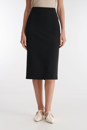 Черная юбка-карандаш