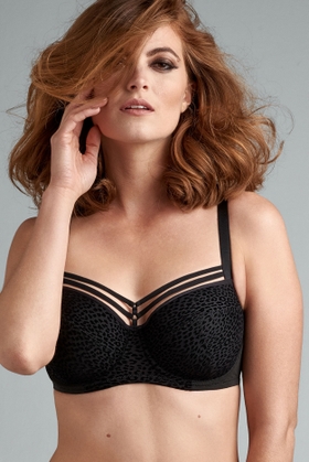 Бюстгальтер с плотной чашкой пуш-ап