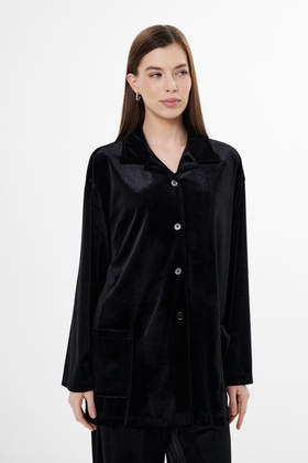  Черная блузка с длинным рукавом из велюра 