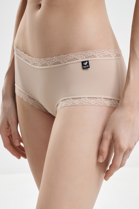 Женские трусы-шорты с кружевом 