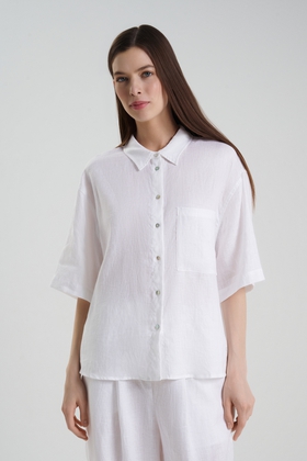 Льняная белая блузка с коротким рукавом