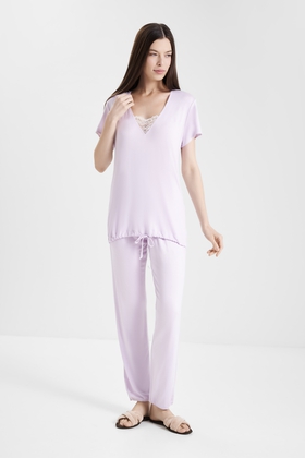 Женская пижама с брюками