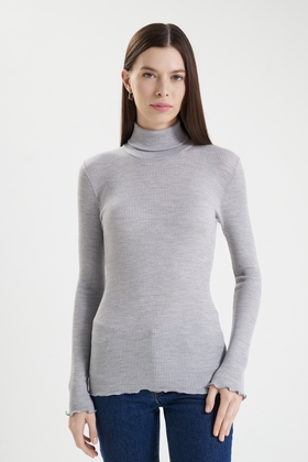 Женская водолазка 