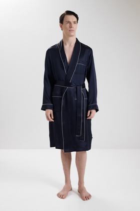 Мужской шелковый халат