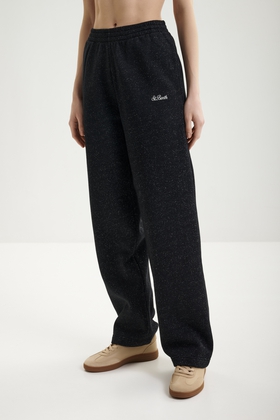 Женские брюки из плотного трикотажа 