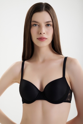 Бюстгальтер с плотной чашкой