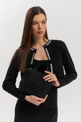Женская чёрная сумка 