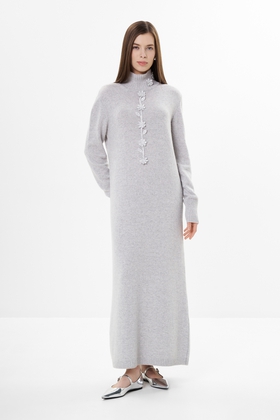 Длинное трикотажное платье 