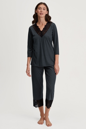  Женская пижама с капри 