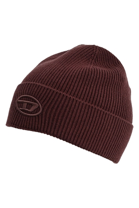  Шапка с отворотом