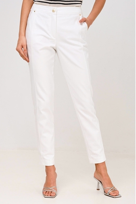 Белые брюки с классической посадкой