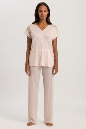  Женская пижама с брюками 